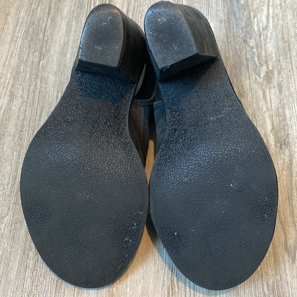 Zodiac USA Black Slingback Peep-toe Camila Sandal with 3.75 inch heels, Size 8M - Picture 7 of 8